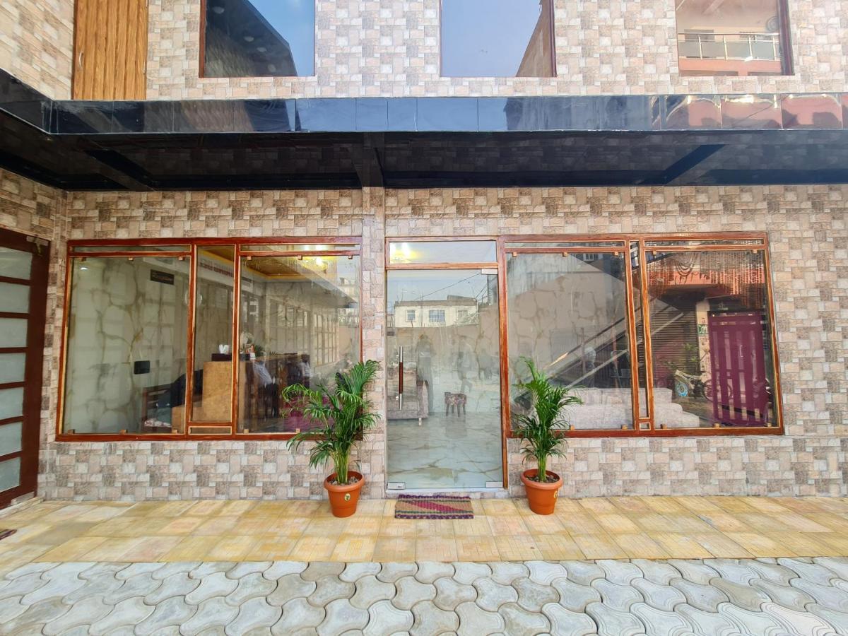 Hotel Aurelia Pearl Patna  Buitenkant foto