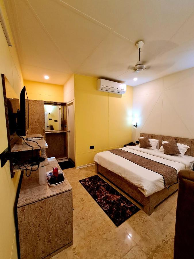 Hotel Aurelia Pearl Patna  Buitenkant foto
